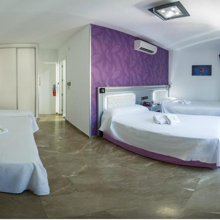 Hotel Molinos - Triple Room - 4