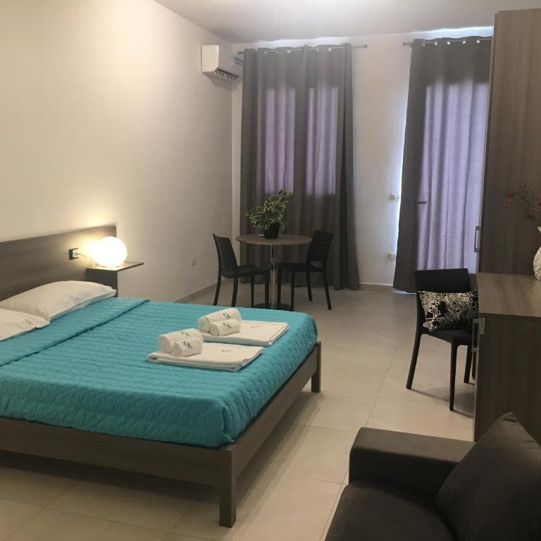 B&B Costa Azzurra - Deluxe Quadruple Room - 25