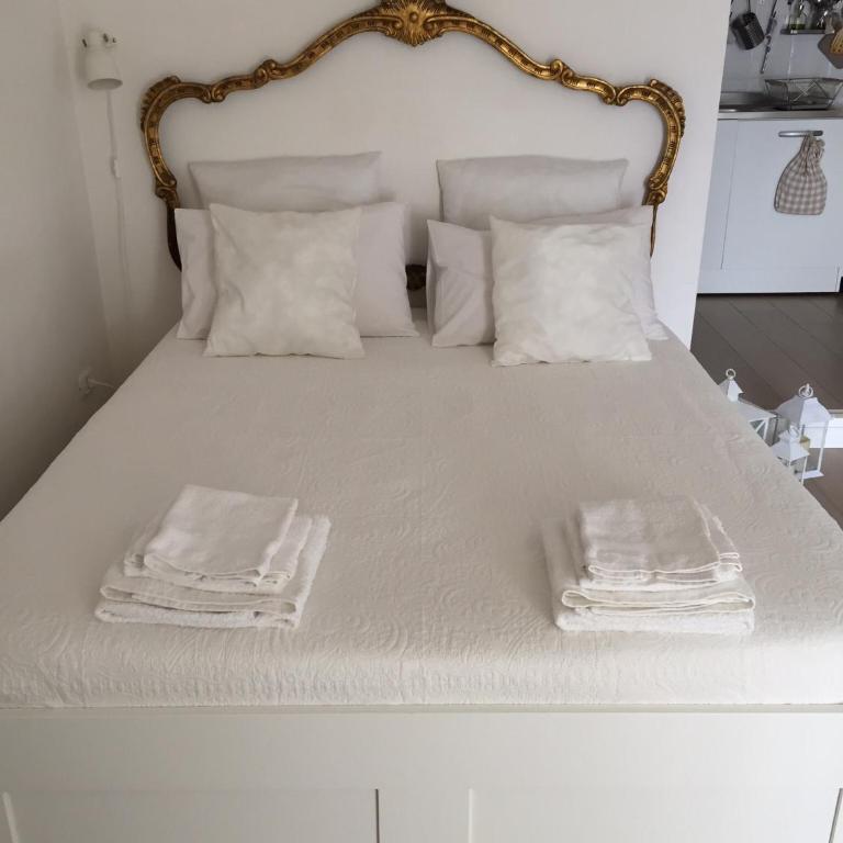 Cosy Home Napoli - One-Bedroom Apartment - 4