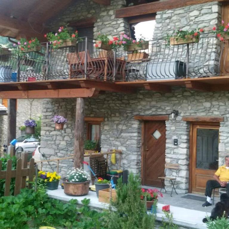 La casa di nonno "cien" - Appartamento con Vista Montagna - 3