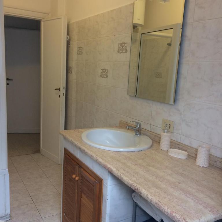 Romolo House - Casa Vacanze - 25