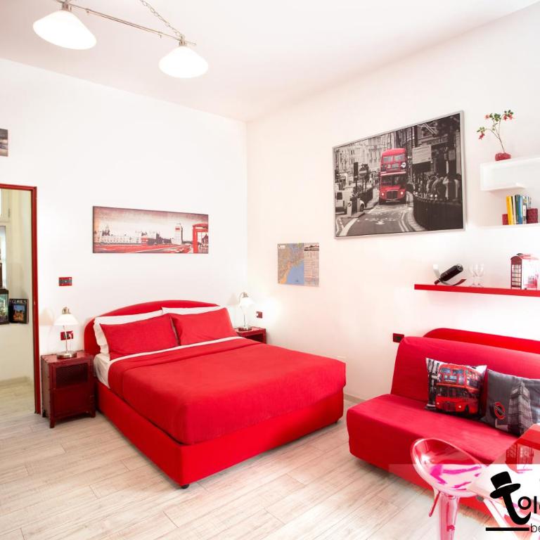 ToledoStation B&B - Camera Matrimoniale Superior con Bagno Privato e Balcone - 10