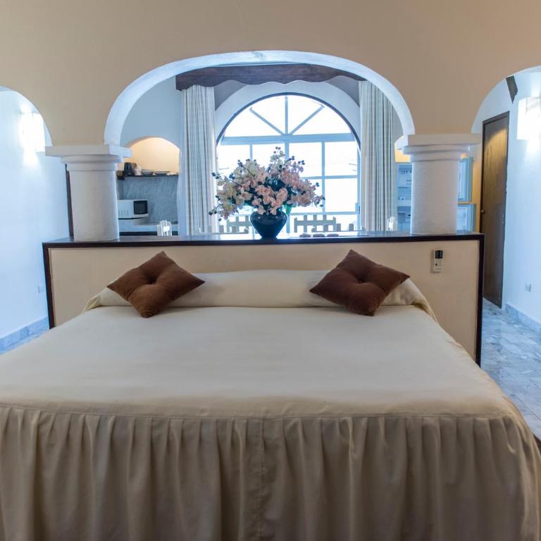 Villablanca Garden Beach Hotel - Habitación Doble Deluxe con bañera - 4