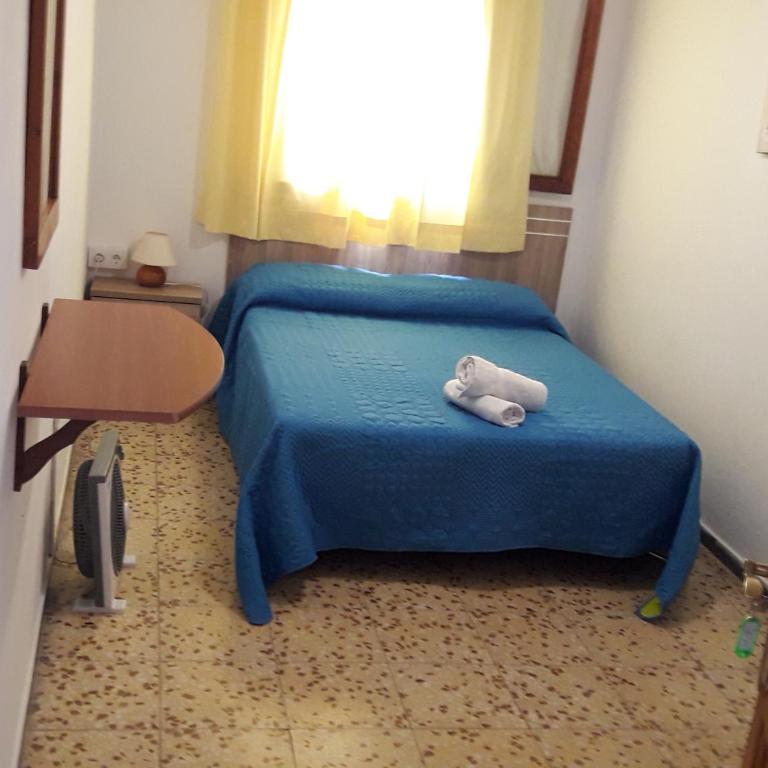 Pension Eva - Habitación Doble Económica con baño compartido - 3