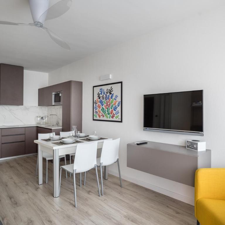 Residence Toblini - Deluxe One-Bedroom Apartment with Garden View - 7