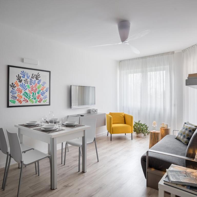 Residence Toblini - Deluxe One-Bedroom Apartment with Garden View - 6