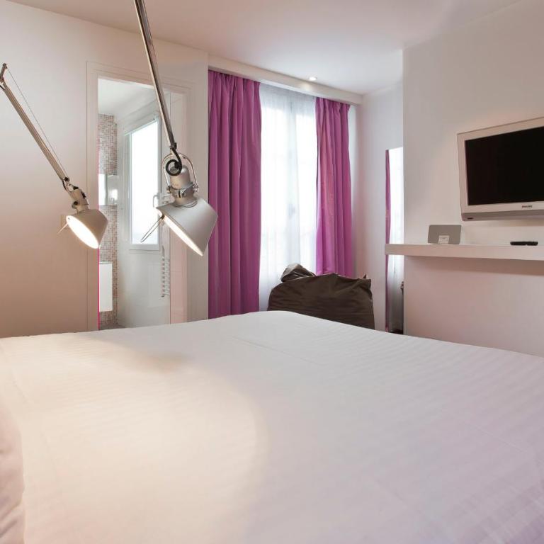 Color Design Hotel - Chambre Deluxe Double ou Lits Jumeaux - 8