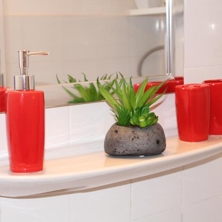 Guest House Tomanovic - Apartment with Sea View - 23