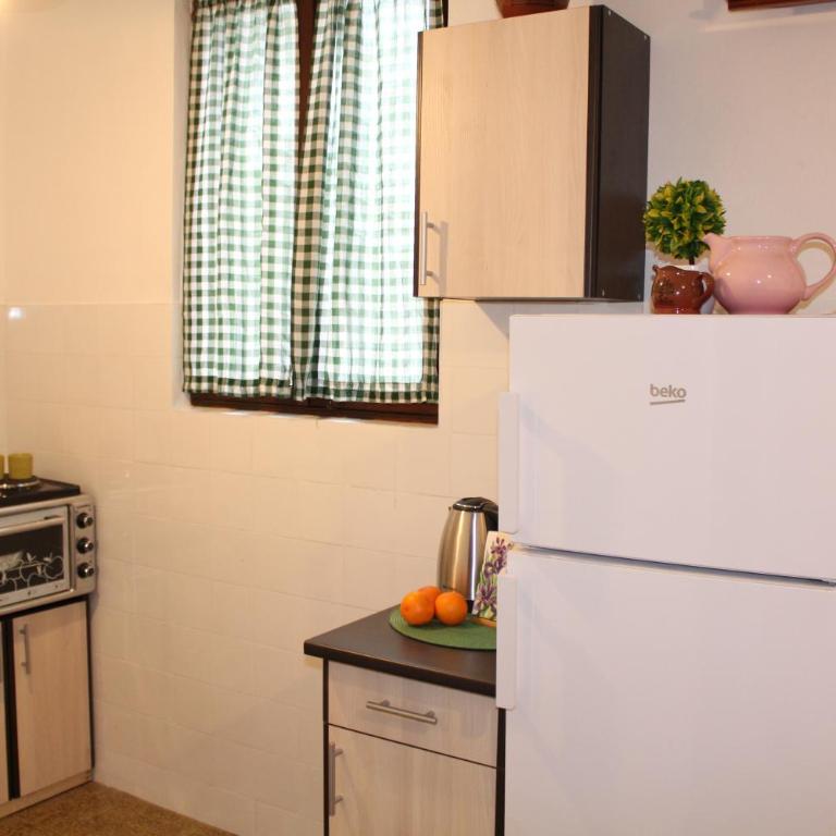 Guest House Tomanovic - Apartment with Sea View - 7