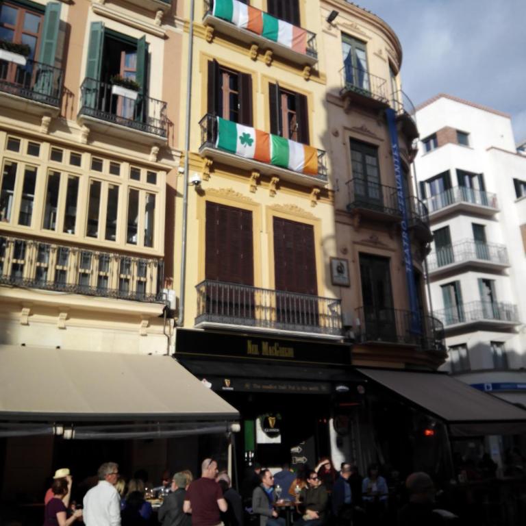MacGregor Apartment - Apartment - Split Level - 10