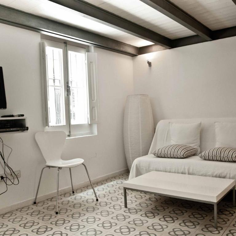 Barceloneta Suites Apartments Market - Apartment - Ground Floor - 4