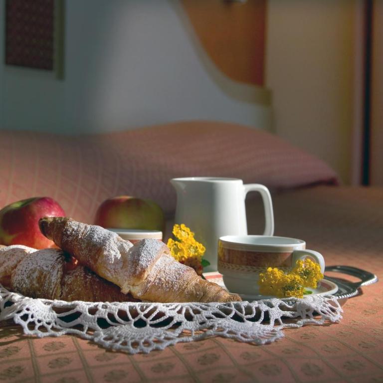 Hotel La Rondine - Camera King Standard - 2