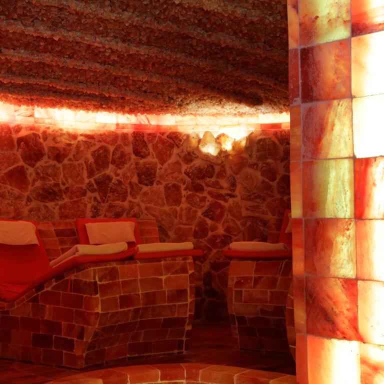 BIO Hotel Bayerischer Wirt Augsburg - Spezielles Wellnesspaket - 1