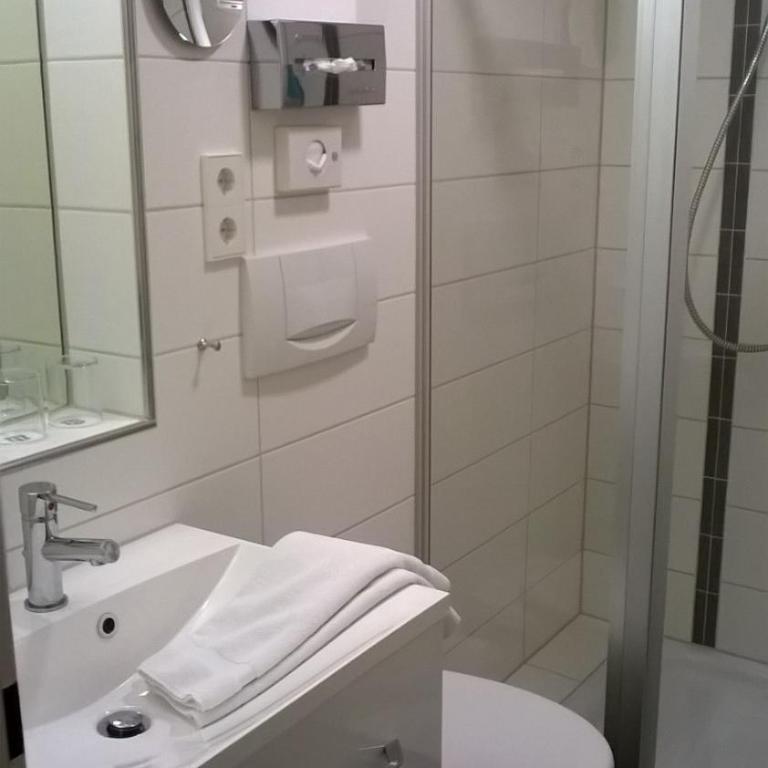 Hotel Alte Post - Budget Zweibettzimmer - 4