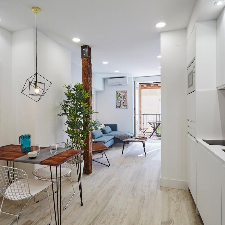LEEWAYS LOFT in SAN MARCOS - Loft - 1