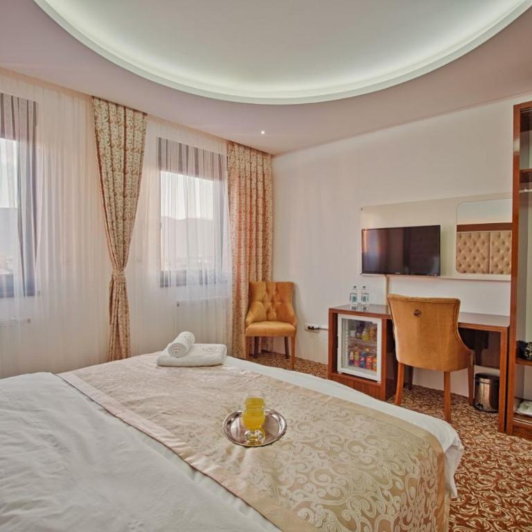New Hotel - Standard Family Room (2 Adults + 2 Children) - 6