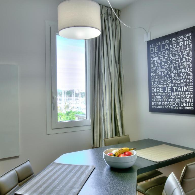 Penthouse vue mer avec Rooftop,Jacuzzi,et parking privé - Appartement - Vue sur Mer - 22