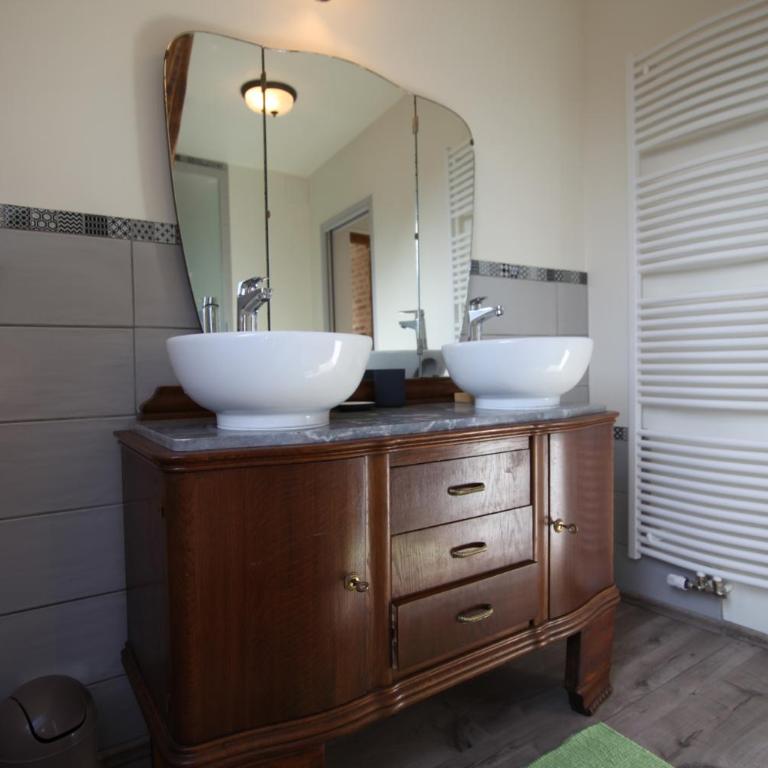 Ravissant 3P 90m2 au calme, proche du parlement européen - Suite en Duplex - 12