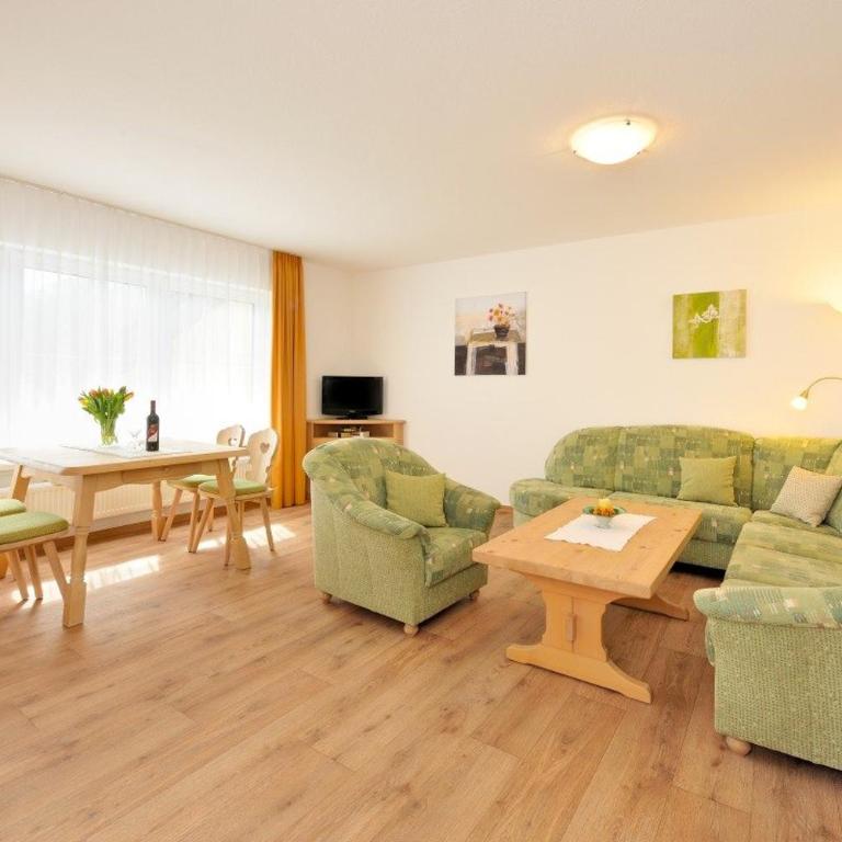 Ferienwohnungen Immenhof - Apartment - 1