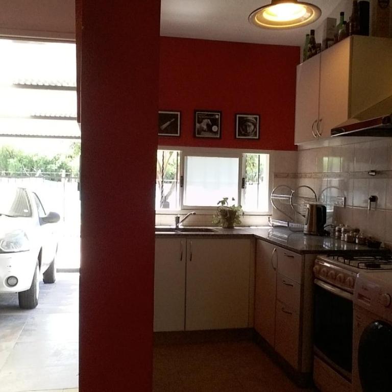 Casa con pileta Aeropuerto Circunvalación Kempes Quorum -cambio oficial- - Casa - 9