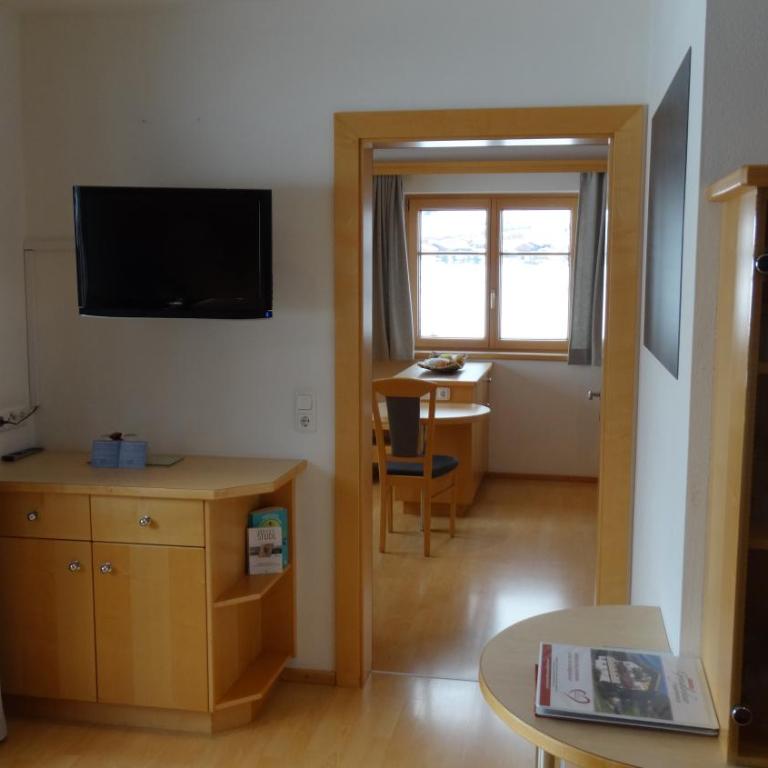 Großglocknerappartement - Apartamento Grande de 2 dormitorios con balcón - 2