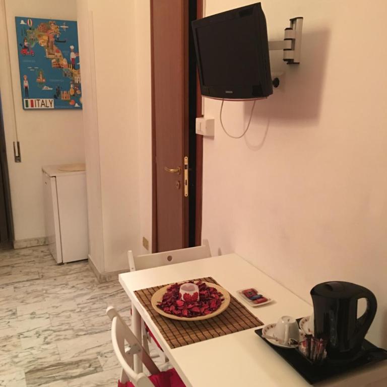 Domum Vaticani - Camera Matrimoniale con Bagno Privato - 13