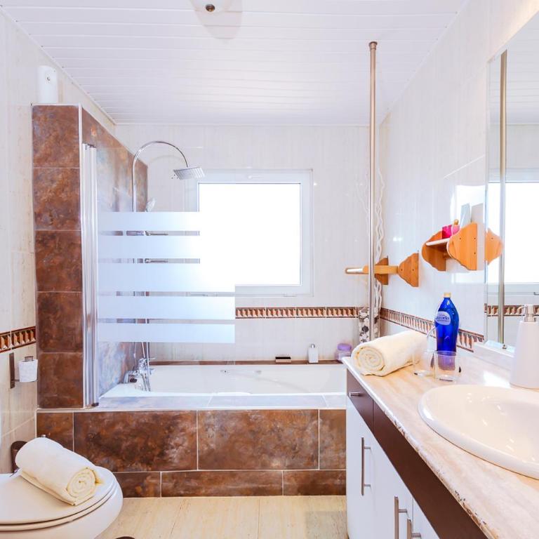 Villa Hibiscus Centrum Corralejo Beach Private Pool Family - Villa con piscina privada - 36