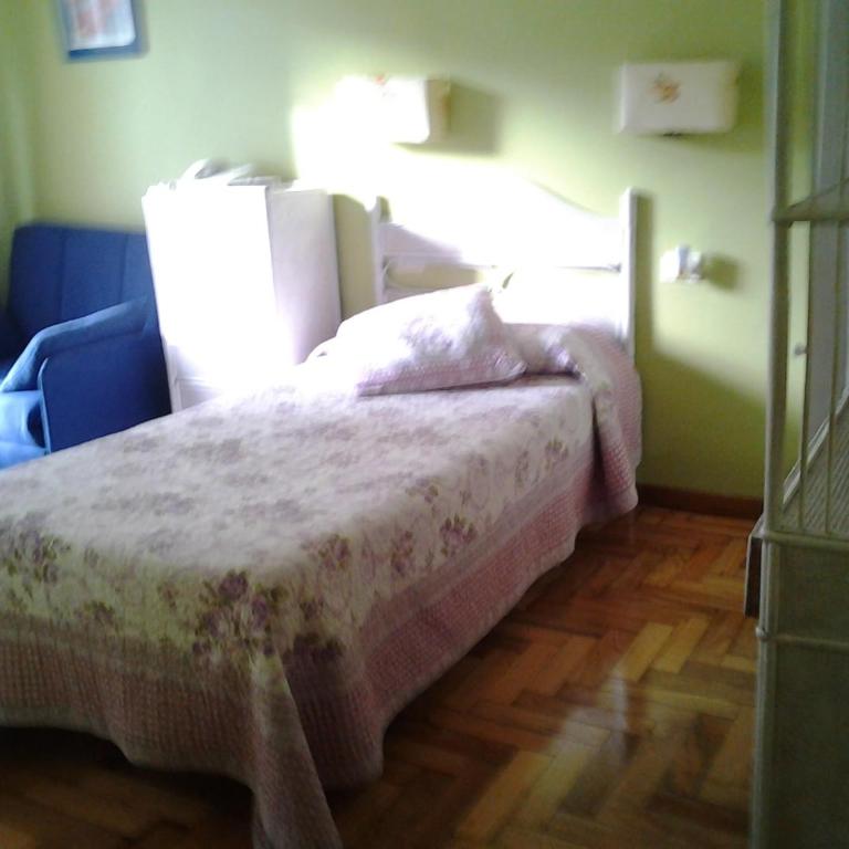 Hostal Solpor - Habitación Individual con baño privado - 5