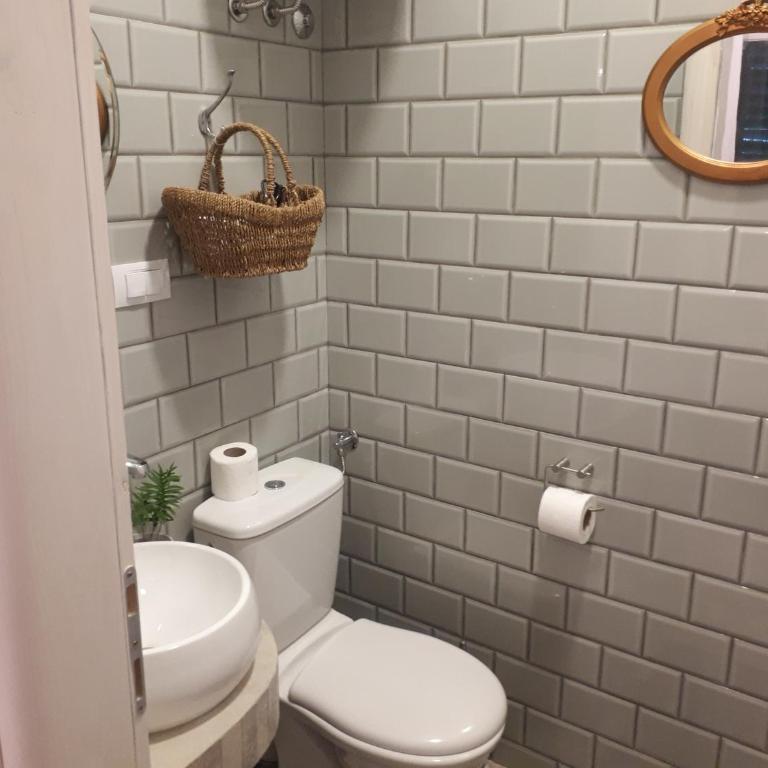 House Grabic - Dvokrevetna Soba s Bračnim Krevetom, Sopstvenim Kupatilom i Pogledom na Vrt - 15