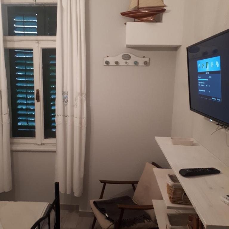 House Grabic - Dvokrevetna Soba s Bračnim Krevetom, Sopstvenim Kupatilom i Pogledom na Vrt - 23