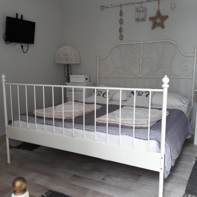 House Grabic - Velika Dvokrevetna Soba sa Bračnim Krevetom - 5