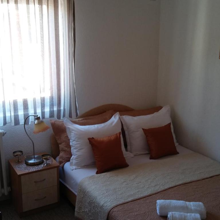 Guest house Villa Castio - Double Room with Terrace - 3