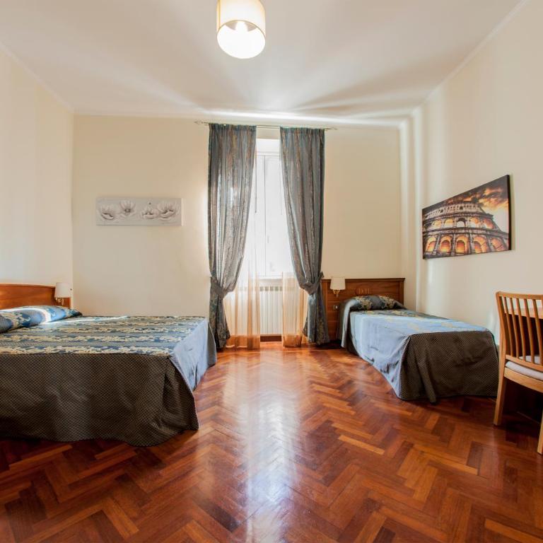 Hotel Domus Praetoria - Camera Tripla - 3