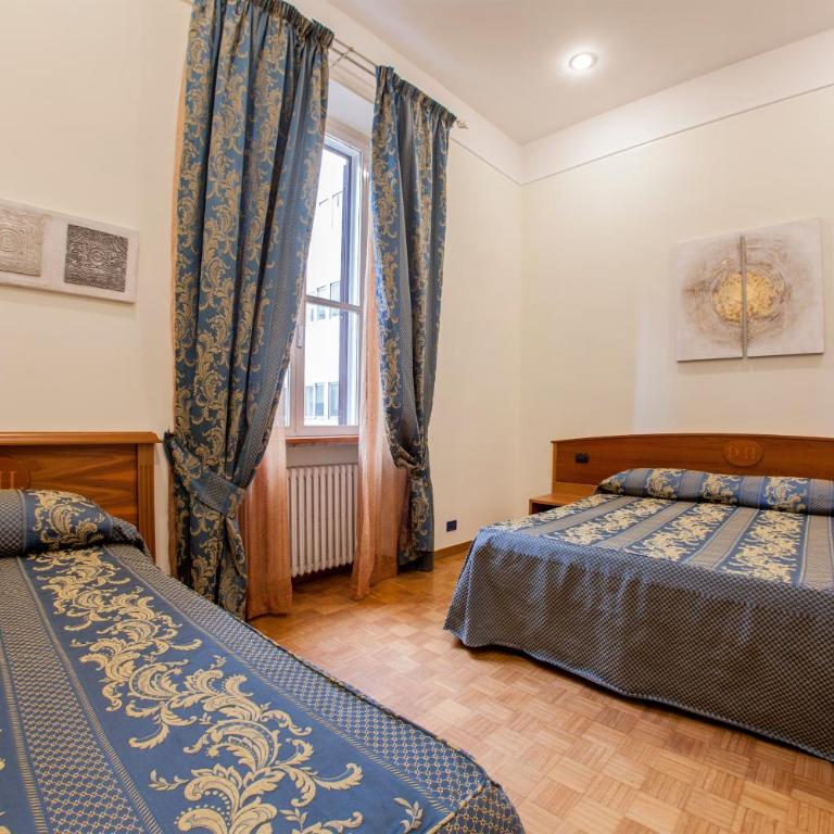 Hotel Domus Praetoria - Camera Tripla - 1