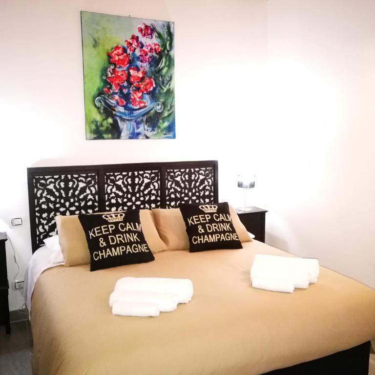 Casa Busari - Double Room with Balcony - 19
