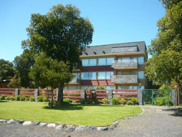 Departamento a orilla de Playa Grande Pucon, acceso directo al lago - Apartment - 10