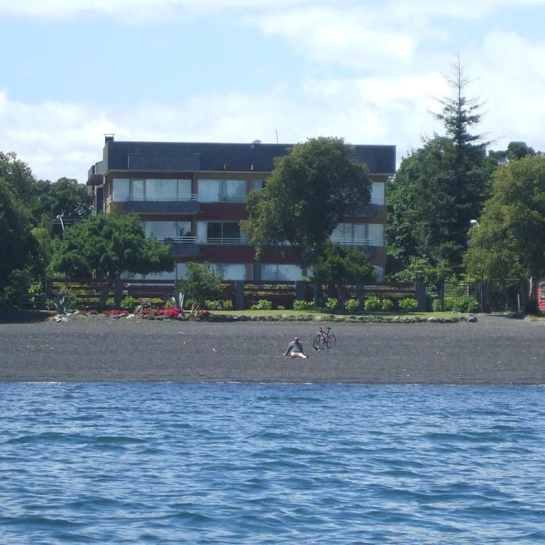 Departamento a orilla de Playa Grande Pucon, acceso directo al lago - Apartment - 9