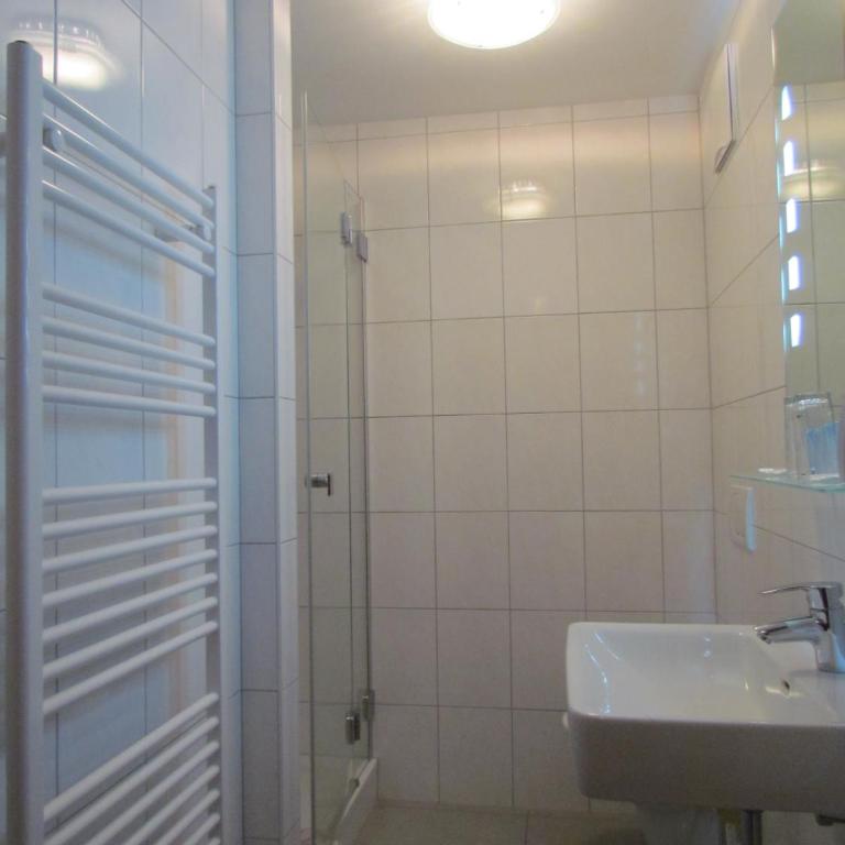 Gästehaus Krappinger/Pizzeria Mamma Mia - Doppelzimmer - Einzelnutzung - 12