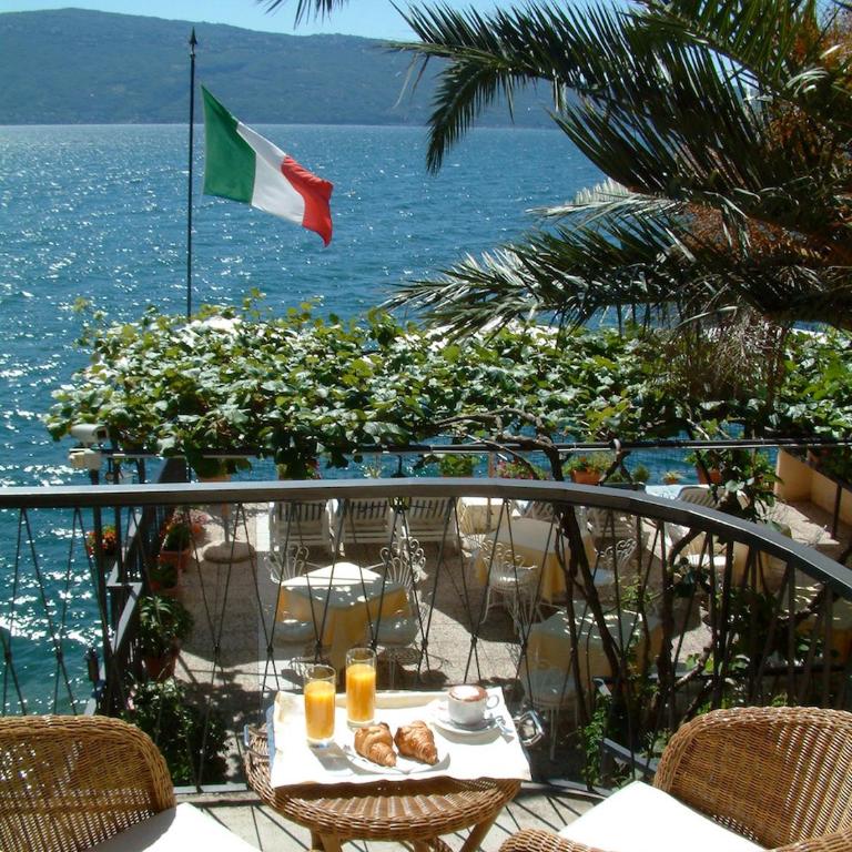Hotel Du Lac - Camera Matrimoniale con Vista Lago - 9