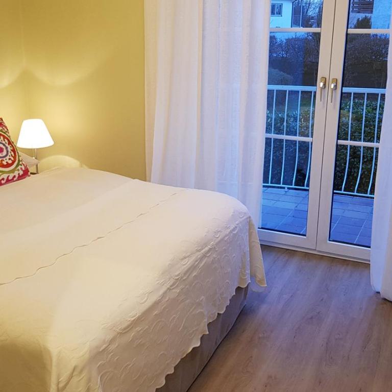 The Little Guesthouse - Kleines Doppelzimmer Cosy mit Balkon - 6