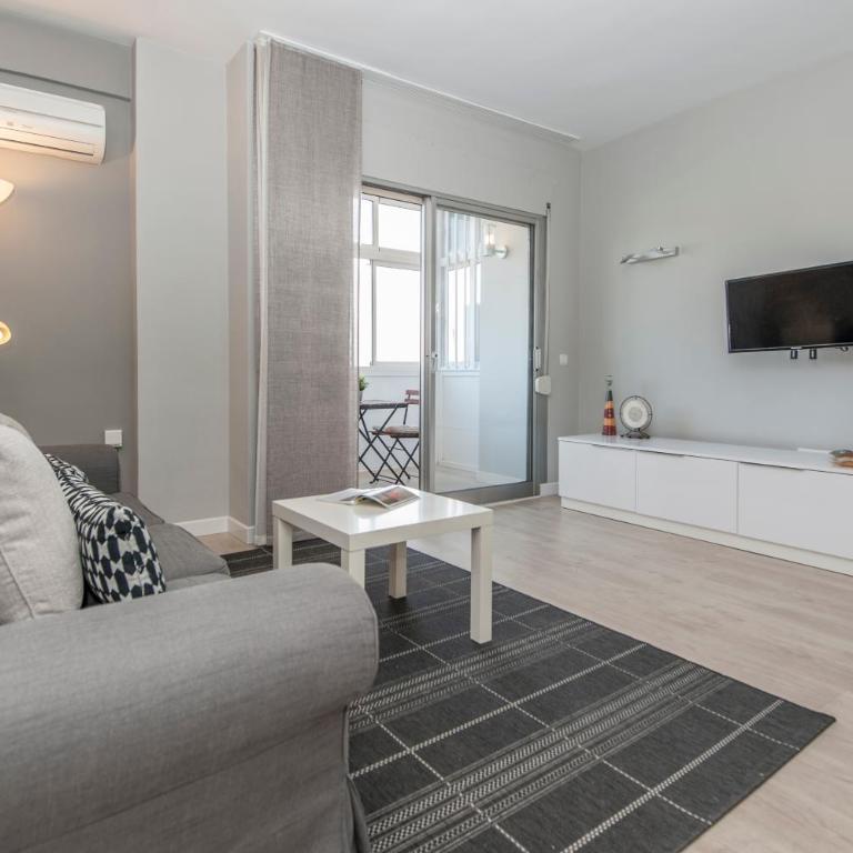 Apartamento Plaza de Castilla II - Urbano con Estilo y Funcional - Apartment - 19
