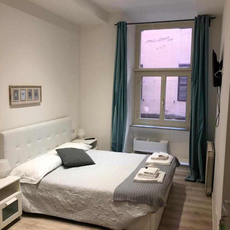 Spazio Cavour Guesthouse - Camera Deluxe (2 Adulti + 1 Bambino) - 7