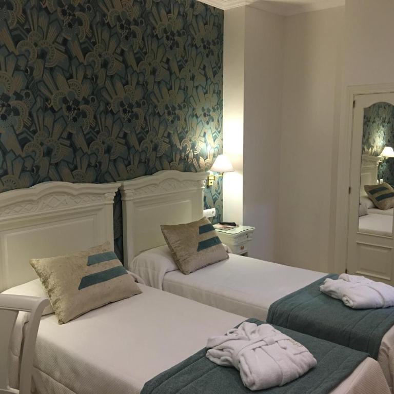 Adriano Boutique Sevilla - Twin Room - 2