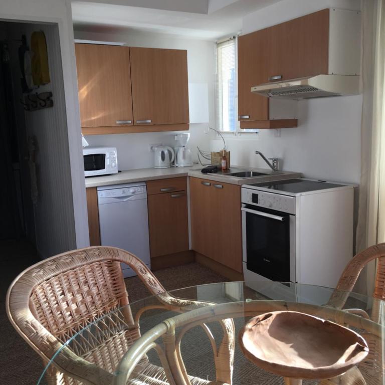 Villa L'Amiraute - Appartement avec Terrasse - 13