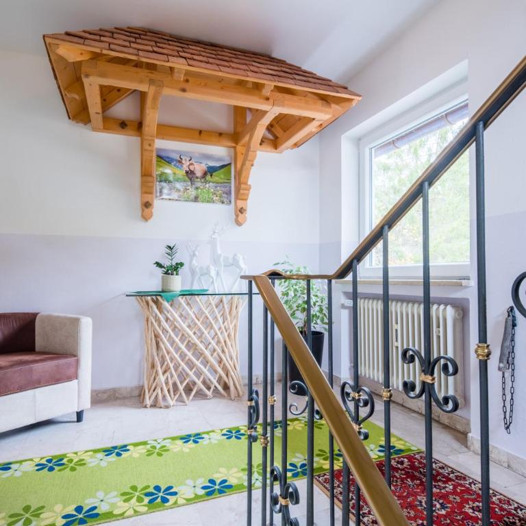 Zur Schönen Aussicht Hotel garni - Einzelzimmer mit Gemeinschaftsbad - 5