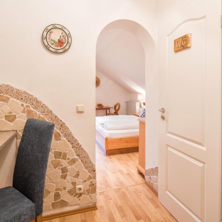 Zur Schönen Aussicht Hotel garni - Dreibettzimmer - 4