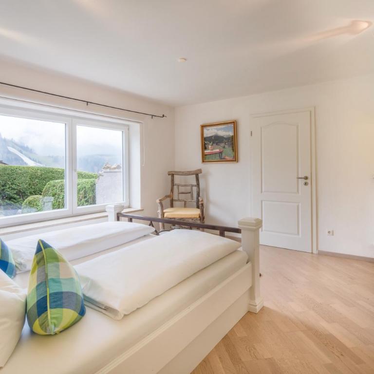 Zur Schönen Aussicht Hotel garni - Junior Suite mit Bergblick - 3