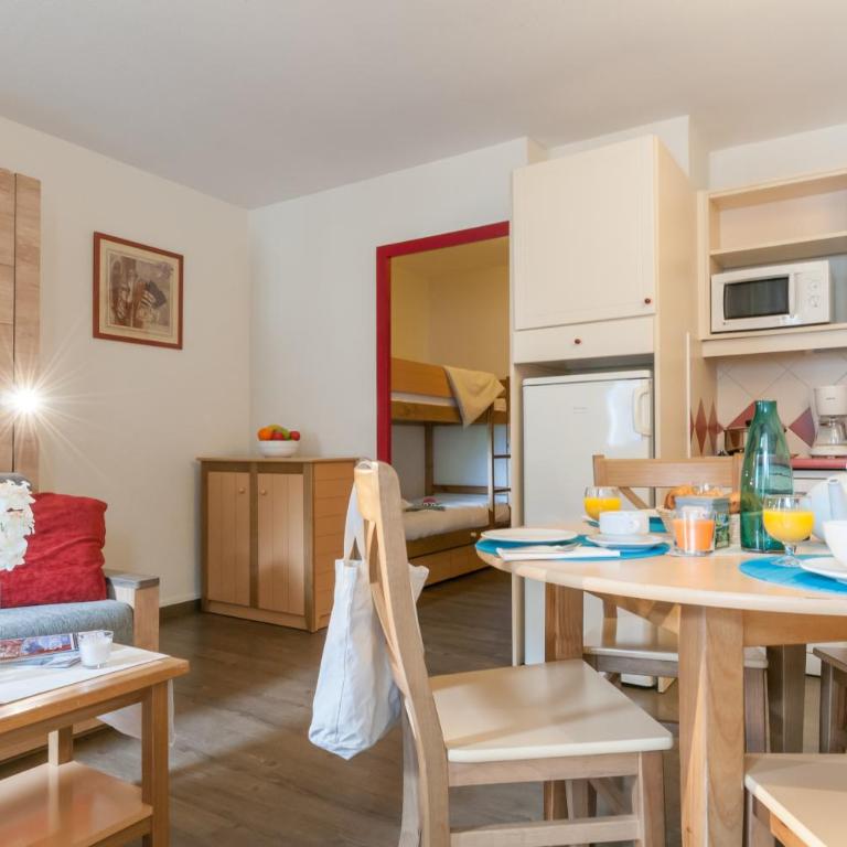 Résidence Pierre & Vacances La Rivière - Studio avec Alcôve (4 Personnes) - Rivière - 1