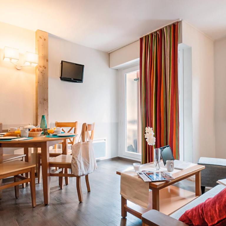 Résidence Pierre & Vacances La Rivière - Studio avec Alcôve (4 Personnes) - Rivière - 4