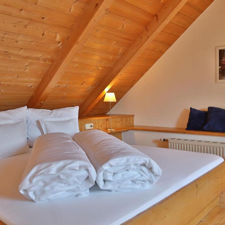 Landgasthof Pfeffermühle - Appartement avec Balcon - 6
